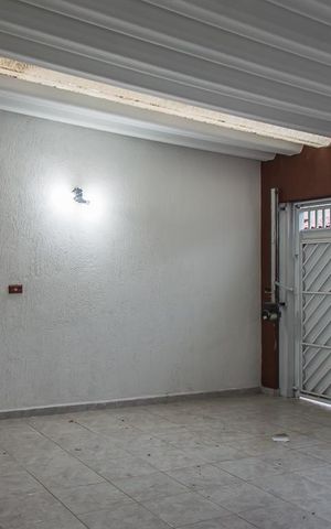 Casa à venda com 113m², 3 quartos e 3 vagas Casa à venda com 113m², 3 quartos e 3 vagasGaragem