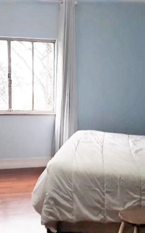 Apartamento à venda com 130m², 3 quartos e sem vaga Apartamento à venda com 130m², 3 quartos e sem vagaQuarto
