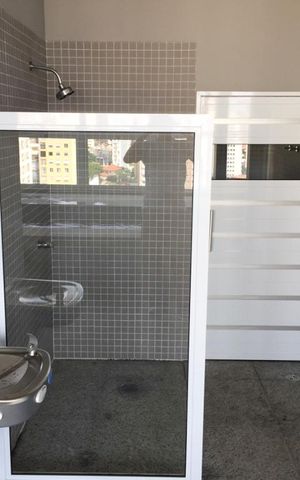 Studio à venda com 30m², 1 quarto e 1 vaga Studio à venda com 30m², 1 quarto e 1 vagaSauna
