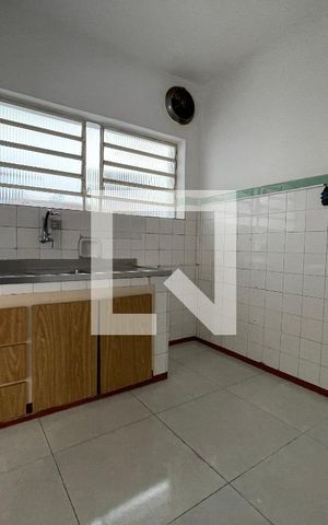 Casa para alugar com 20m², 1 quarto e sem vaga Casa para alugar com 20m², 1 quarto e sem vagaCozinha