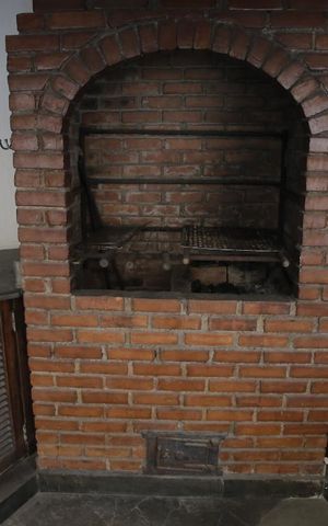 Casa à venda com 196m², 3 quartos e 1 vagaChurrasqueira