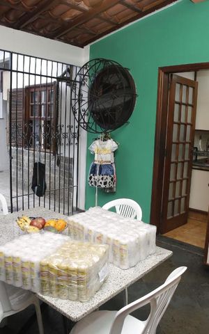 Casa à venda com 196m², 3 quartos e 1 vagaCopa