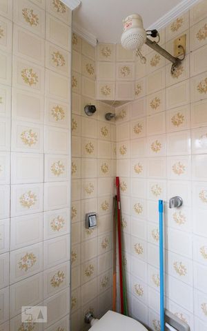 Apartamento à venda com 110m², 2 quartos e sem vagaBanheiro de Serviço