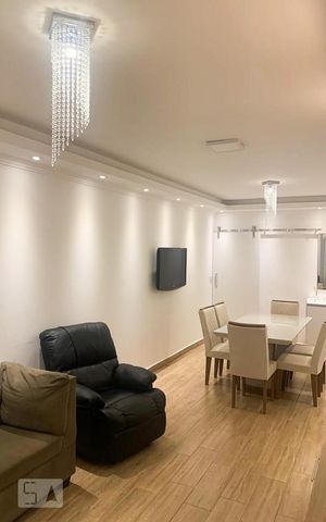 Casa à venda com 350m², 2 quartos e 2 vagasSala 2