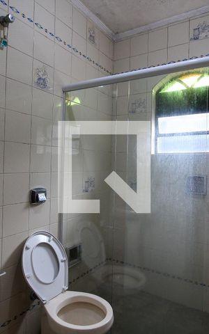 Casa à venda com 224m², 3 quartos e 3 vagas Casa à venda com 224m², 3 quartos e 3 vagasBanheiro do Quarto 3