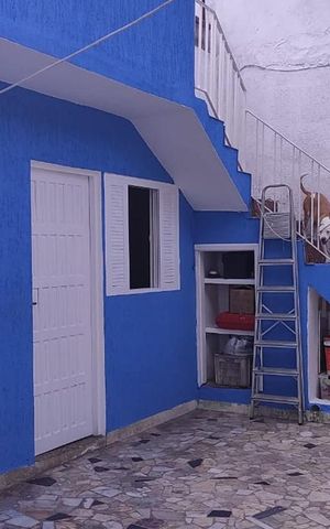 Casa à venda com 115m², 3 quartos e 3 vagasarea de serviço
