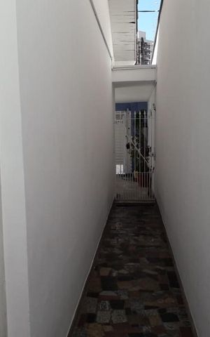 Casa à venda com 115m², 3 quartos e 3 vagascorredor