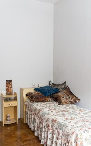 Apartamento à venda com 102m², 3 quartos e sem vagaQuarto 1