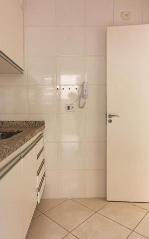 Casa de condomínio à venda com 80m², 2 quartos e 2 vagasCozinha