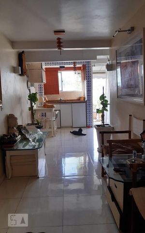 Apartamento à venda com 143m², 3 quartos e 1 vaga Apartamento à venda com 143m², 3 quartos e 1 vagaSala 1