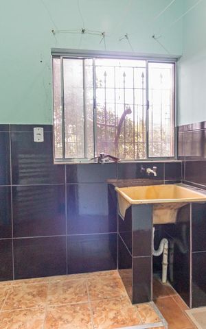 Casa para alugar com 50m², 1 quarto e sem vagaÁrea de Serviço