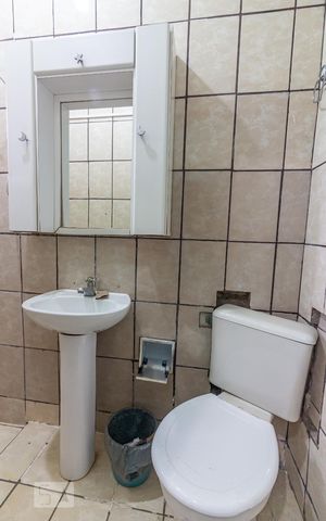 Casa para alugar com 50m², 1 quarto e sem vagaBanheiro
