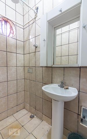 Casa para alugar com 50m², 1 quarto e sem vagaBanheiro