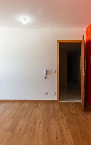 Apartamento para alugar com 45m², 2 quartos e 2 vagasSala