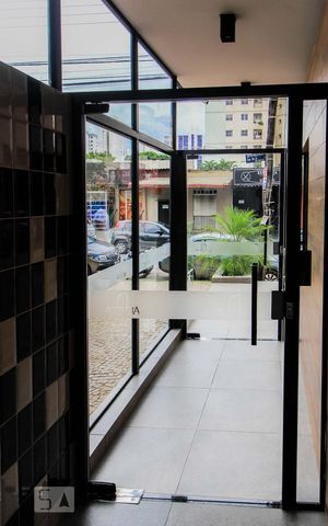 Apartamento para alugar com 67m², 1 quarto e 1 vaga Apartamento para alugar com 67m², 1 quarto e 1 vagaPorte-cochère de segurança