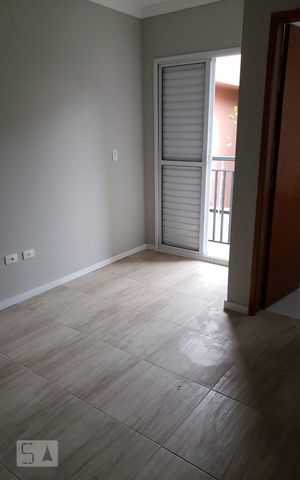 Casa de condomínio para alugar com 62m², 2 quartos e 1 vaga
