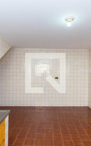 Casa à venda com 80m², 1 quarto e sem vaga Casa à venda com 80m², 1 quarto e sem vagaCozinha