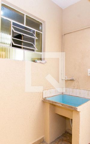 Casa à venda com 80m², 1 quarto e sem vaga Casa à venda com 80m², 1 quarto e sem vagaÁrea de Serviço