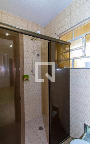 Casa à venda com 80m², 1 quarto e sem vaga Casa à venda com 80m², 1 quarto e sem vagaBanheiro