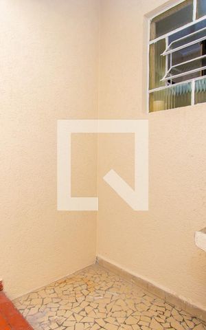 Casa à venda com 80m², 1 quarto e sem vaga Casa à venda com 80m², 1 quarto e sem vagaÁrea de Serviço e Quintal