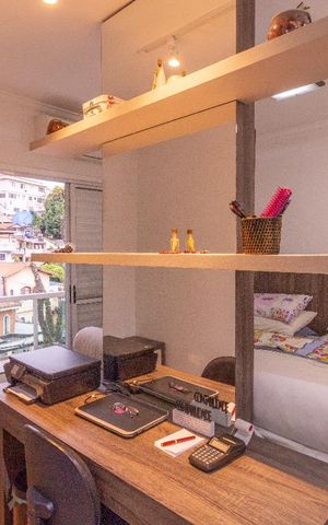 Casa à venda com 200m², 3 quartos e 7 vagas Casa à venda com 200m², 3 quartos e 7 vagasSuíte 1