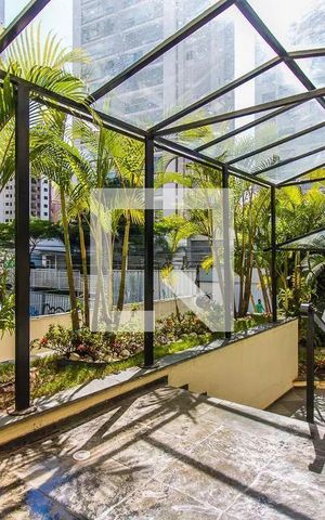 Studio à venda com 37m², 1 quarto e sem vaga Studio à venda com 37m², 1 quarto e sem vagaÁrea comum