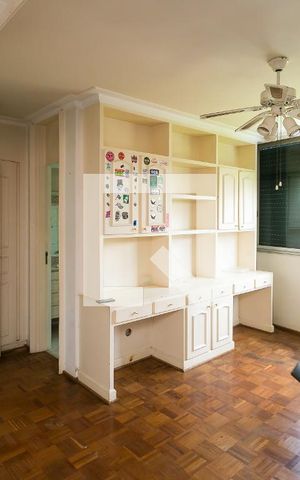 Apartamento à venda com 300m², 4 quartos e 3 vagas Apartamento à venda com 300m², 4 quartos e 3 vagassuíte 2