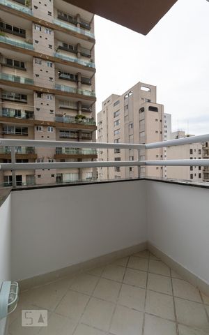 Studio à venda com 30m², 1 quarto e 1 vaga Studio à venda com 30m², 1 quarto e 1 vagaVaranda