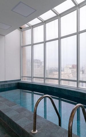 Studio à venda com 30m², 1 quarto e 1 vaga Studio à venda com 30m², 1 quarto e 1 vagaPiscina