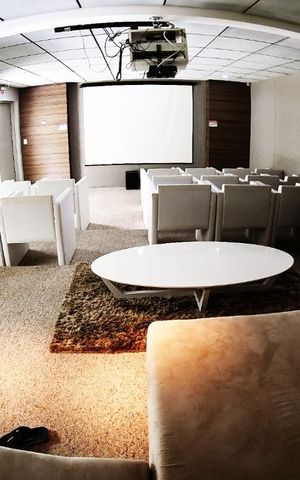 Apartamento à venda com 51m², 1 quarto e 1 vaga Apartamento à venda com 51m², 1 quarto e 1 vagacinema