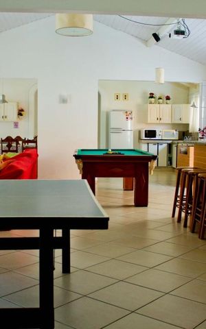 Casa para alugar com 300m², 4 quartos e 8 vagas