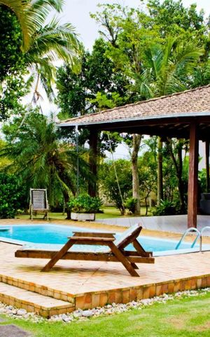 Casa para alugar com 300m², 4 quartos e 8 vagas
