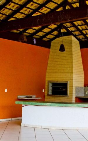 Casa para alugar com 300m², 4 quartos e 8 vagas