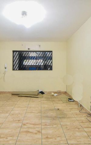 Casa à venda com 215m², 4 quartos e 1 vaga Casa à venda com 215m², 4 quartos e 1 vagaSala 01