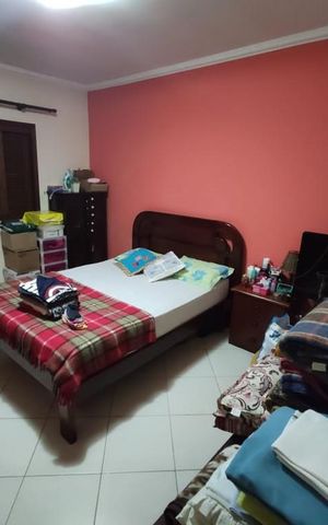 Casa à venda com 192m², 4 quartos e 2 vagas Casa à venda com 192m², 4 quartos e 2 vagasQuarto 1