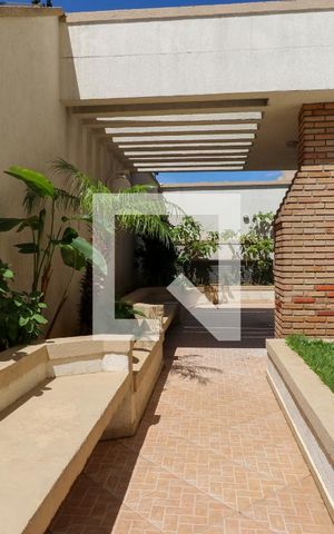 Apartamento à venda com 140m², 2 quartos e 2 vagas