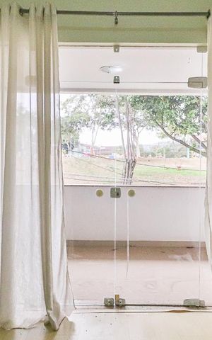 Casa à venda com 360m², 5 quartos e 5 vagas Casa à venda com 360m², 5 quartos e 5 vagasVaranda do Quarto 1
