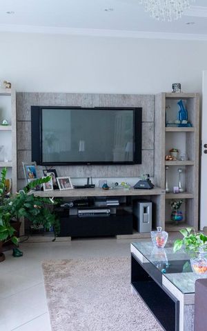 Apartamento à venda com 195m², 3 quartos e 2 vagasSala