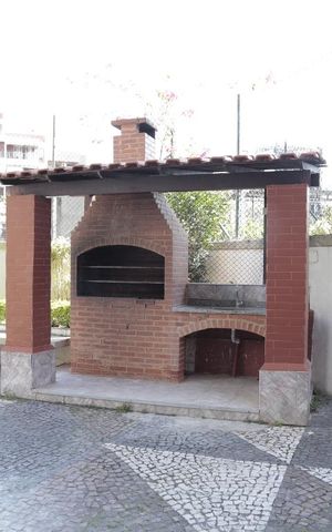 Apartamento à venda com 80m², 2 quartos e 1 vagaarea comum