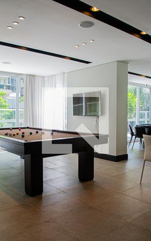 Studio para alugar com 41m², 1 quarto e 1 vaga Studio para alugar com 41m², 1 quarto e 1 vagaÁrea comum - Sala de jogos