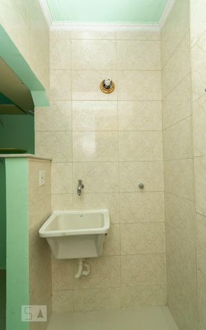Apartamento para alugar com 71m², 2 quartos e sem vagaÁREA DE SERVIÇO