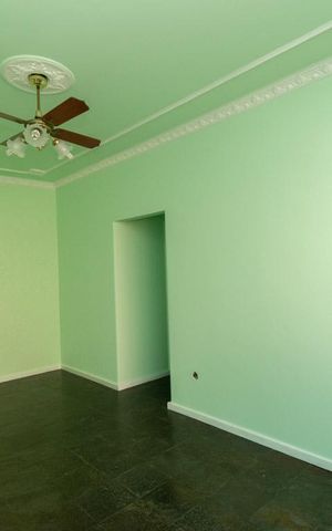 Apartamento para alugar com 71m², 2 quartos e sem vagaSALA