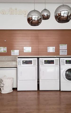 Apartamento para alugar com 60m², 2 quartos e 1 vaga Apartamento para alugar com 60m², 2 quartos e 1 vagaLavanderia