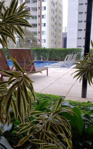 Apartamento para alugar com 60m², 2 quartos e 1 vaga Apartamento para alugar com 60m², 2 quartos e 1 vagaÁrea comum - Piscina