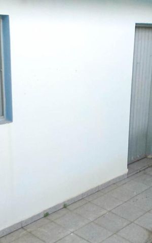 Casa à venda com 255m², 3 quartos e 6 vagas Casa à venda com 255m², 3 quartos e 6 vagasQuintal