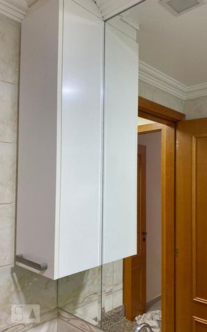 Apartamento à venda com 104m², 3 quartos e 2 vagas Apartamento à venda com 104m², 3 quartos e 2 vagasBanheiro