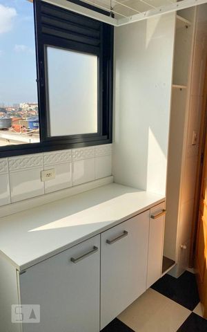 Apartamento à venda com 104m², 3 quartos e 2 vagas Apartamento à venda com 104m², 3 quartos e 2 vagasÁrea de Serviço