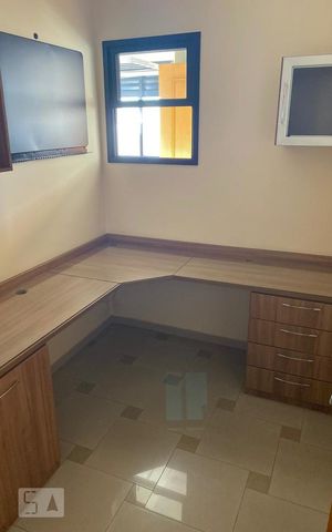 Apartamento à venda com 104m², 3 quartos e 2 vagas Apartamento à venda com 104m², 3 quartos e 2 vagasEscritório