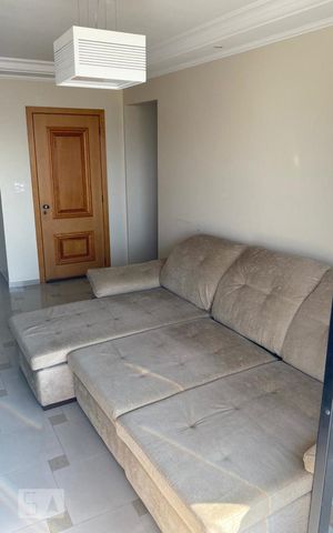 Apartamento à venda com 104m², 3 quartos e 2 vagas Apartamento à venda com 104m², 3 quartos e 2 vagasSala