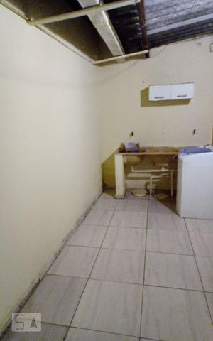 Studio para alugar com 35m², 1 quarto e 1 vaga Studio para alugar com 35m², 1 quarto e 1 vagaÁrea de Serviço